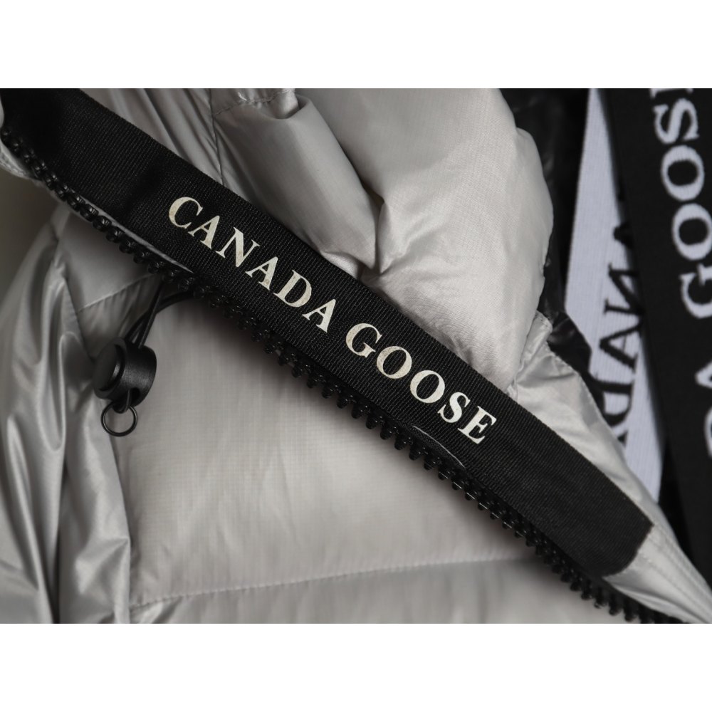 DDkicks Cana* Goose Silver gray Crofton Puffer