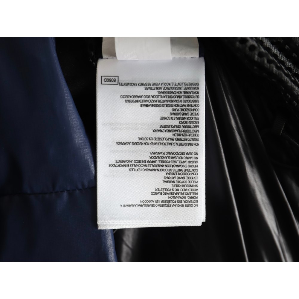 ddkicks Can*a Go*e deep sea blue crofton puffer