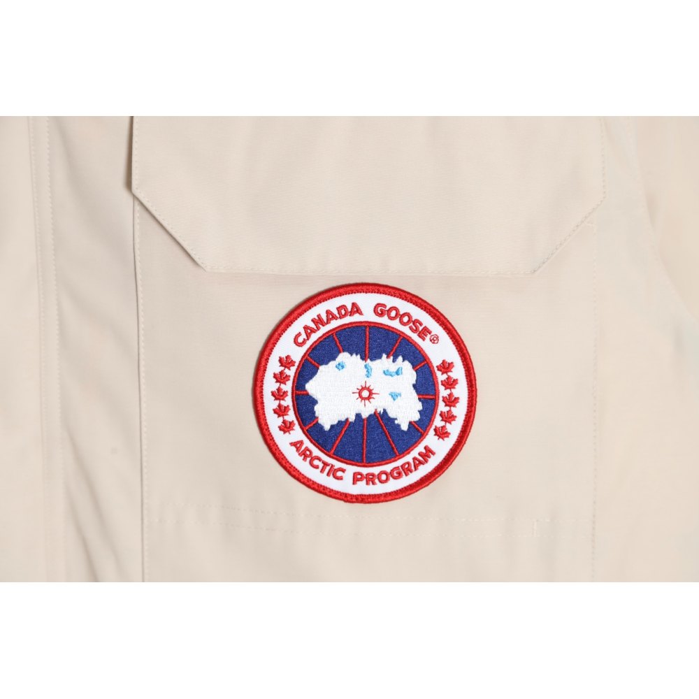 ddkicks Can*a Go*e khaki expedition parka heritage