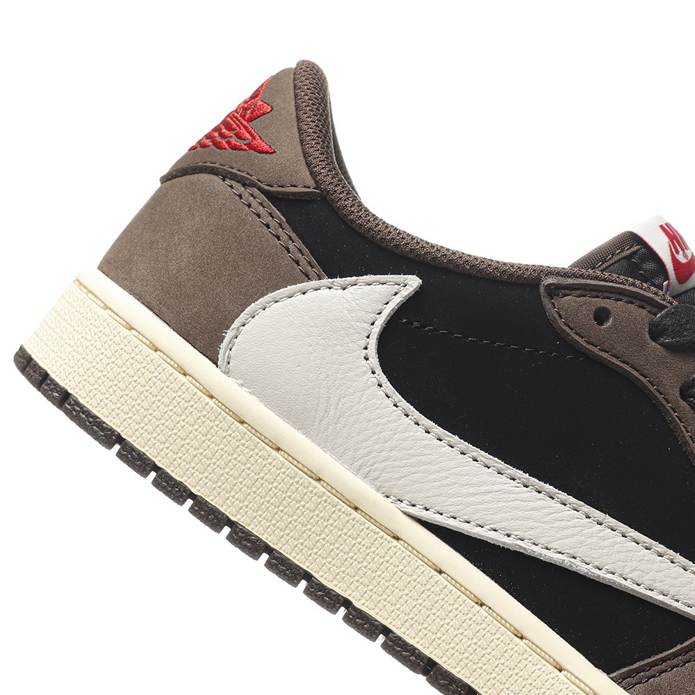 DD Jordan 1 Retro Low OG SP Travis Scott Mocha
