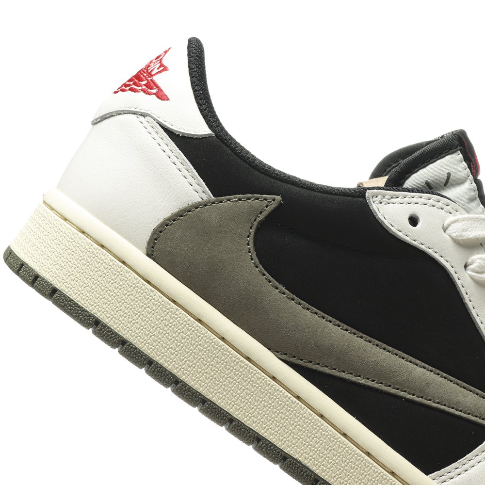 DD Jordan 1 Retro Low OG SP Travis Scott Olive (Women's)