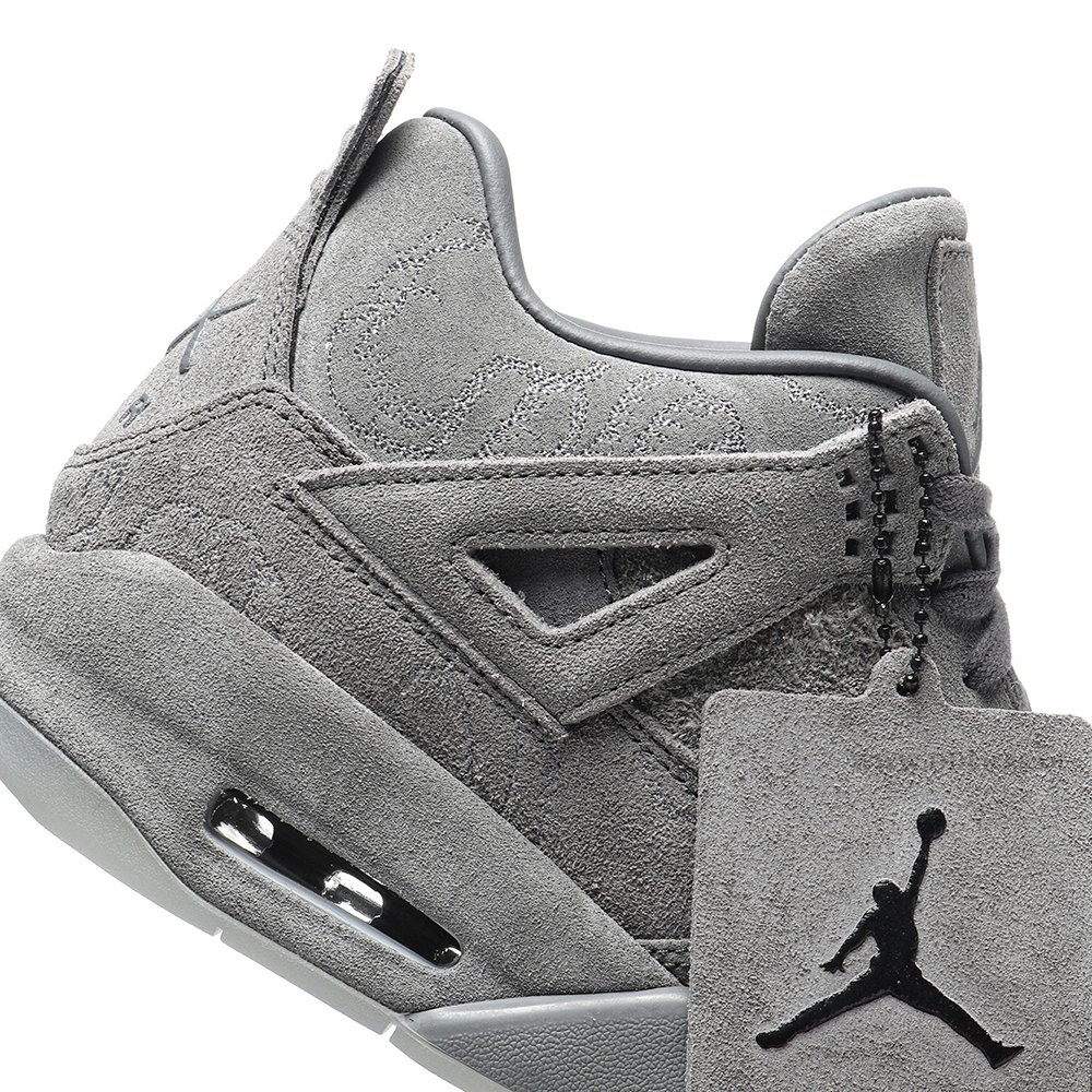 DD Jordan 4 Retro Kaws