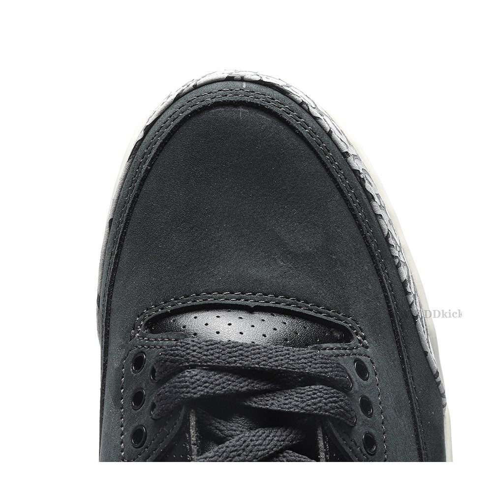 DD Jordan 3 Retro Off Noir (Women's)