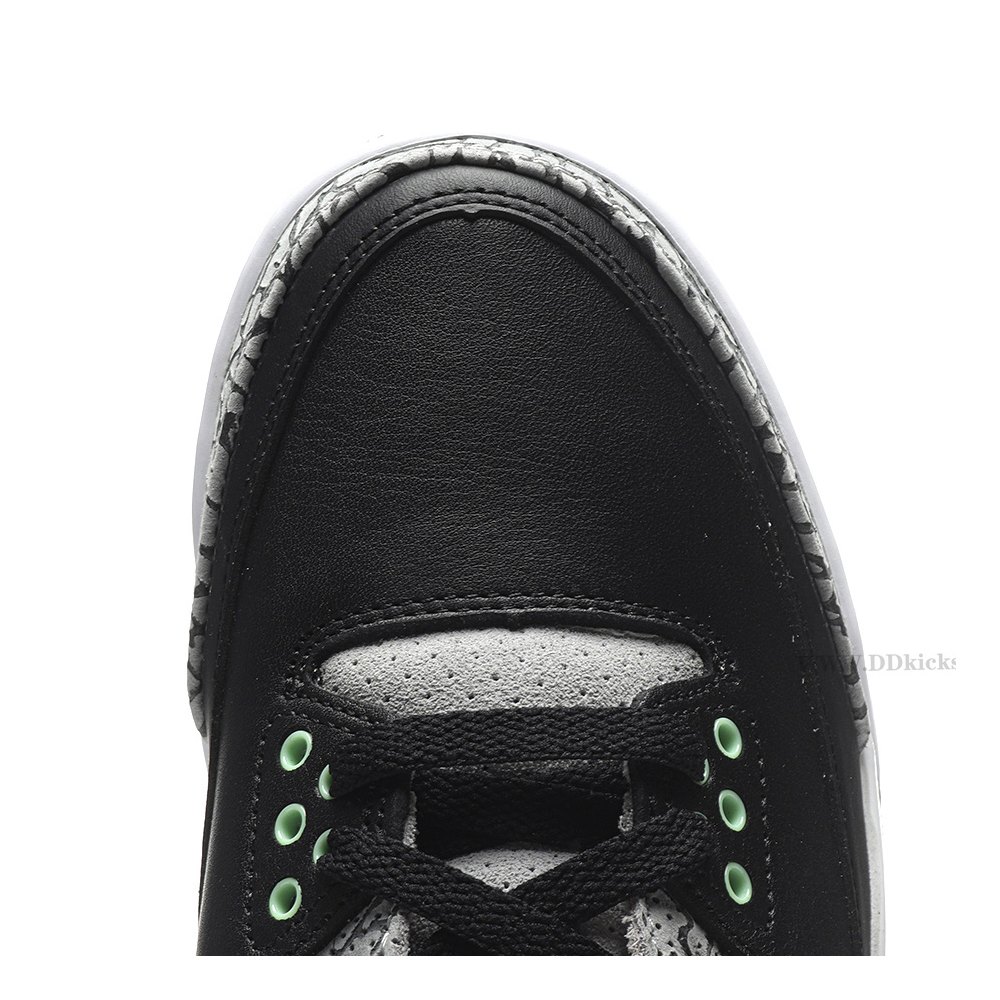 DD Jordan 3 Retro Green Glow