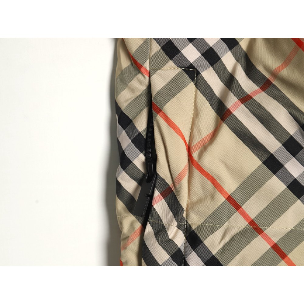 dd bur*berry bbr 24 Di*m*nd checkered down vest on both sides