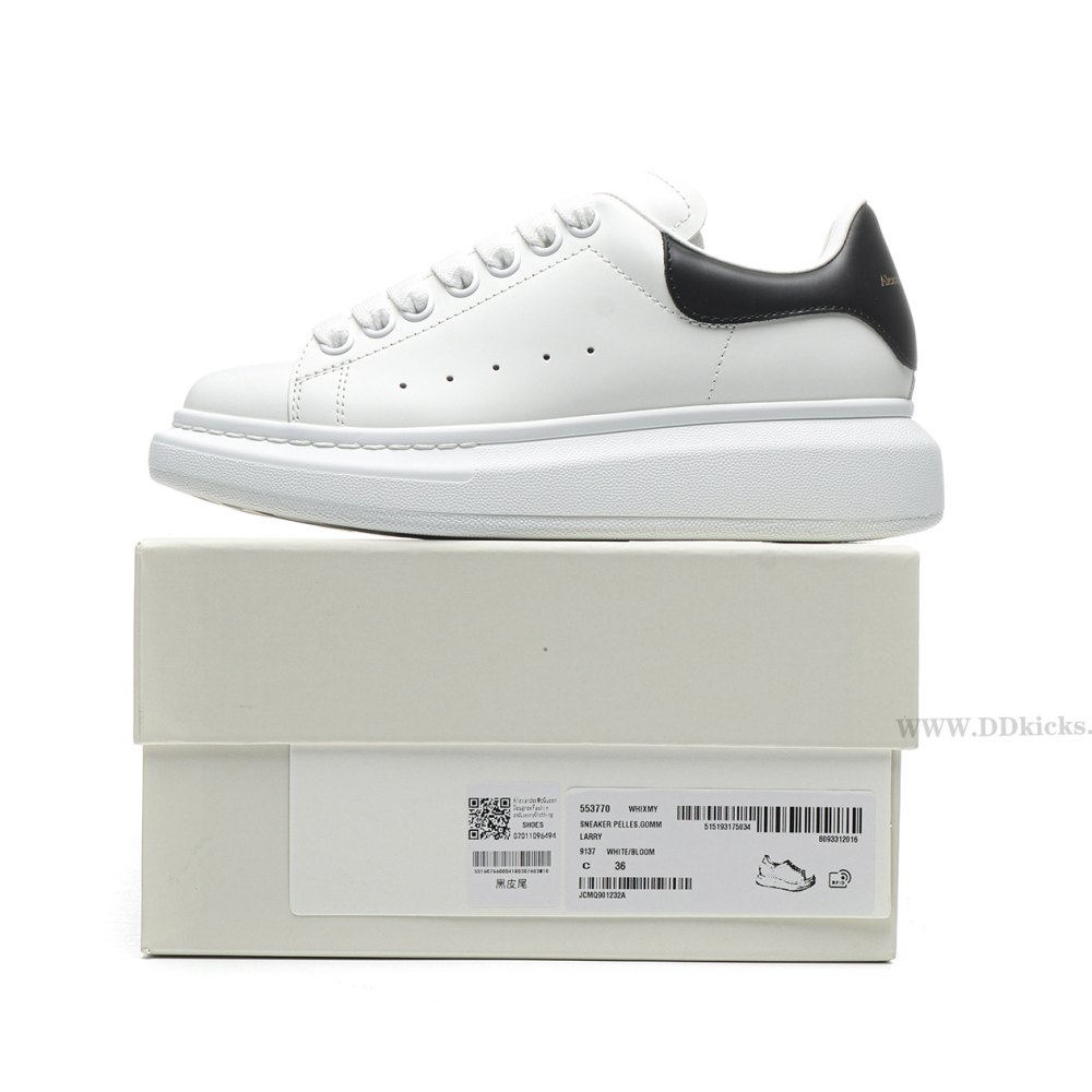 DD A1EX*DER M*QUEEN Oversized White Black