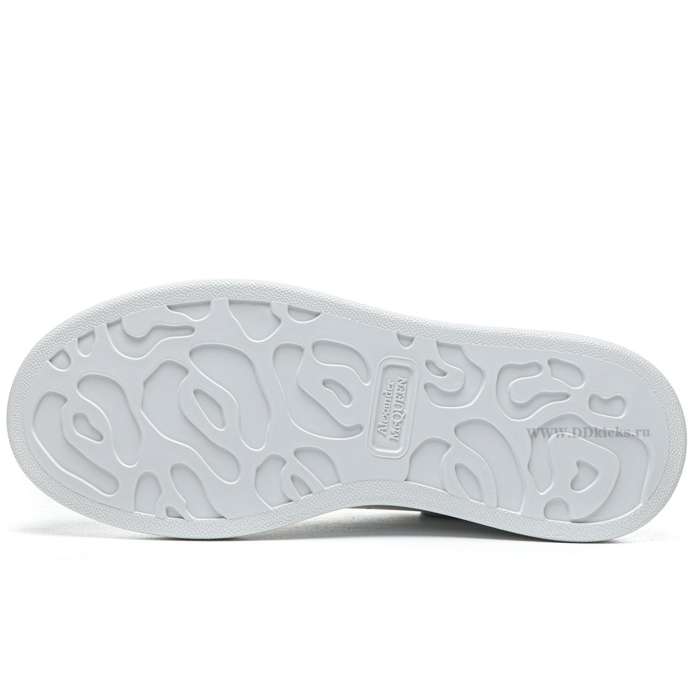 DD A1EX*DER M*QUEEN Oversized White Dream Blue (women's)