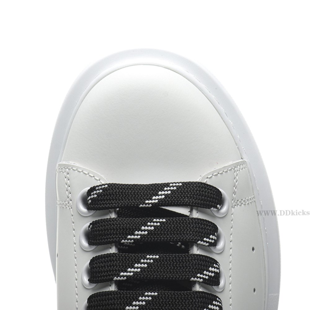 DD A1EX*DER M*QUEEN Black White 2