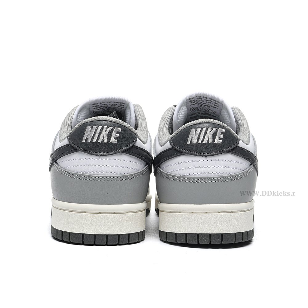 DD Nike Dunk Low Light Smoke Grey (Women's)