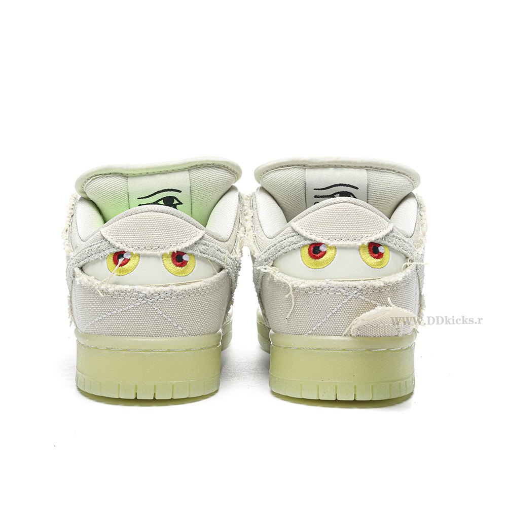 DD Nike SB Dunk Low Mummy