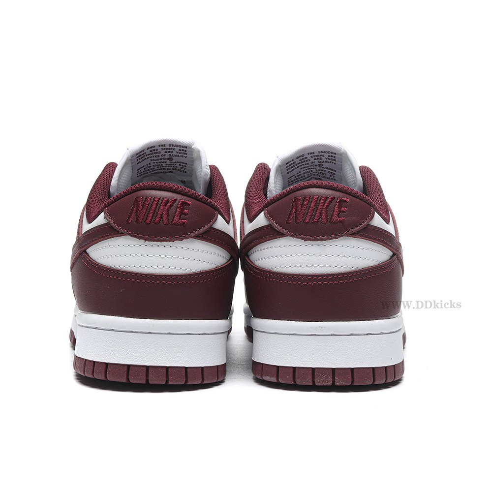 DD Nike Dunk Low Bordeaux (Women's)