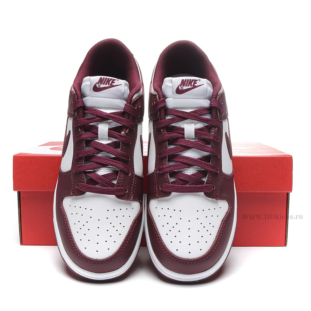 DD Nike Dunk Low Bordeaux (Women's)