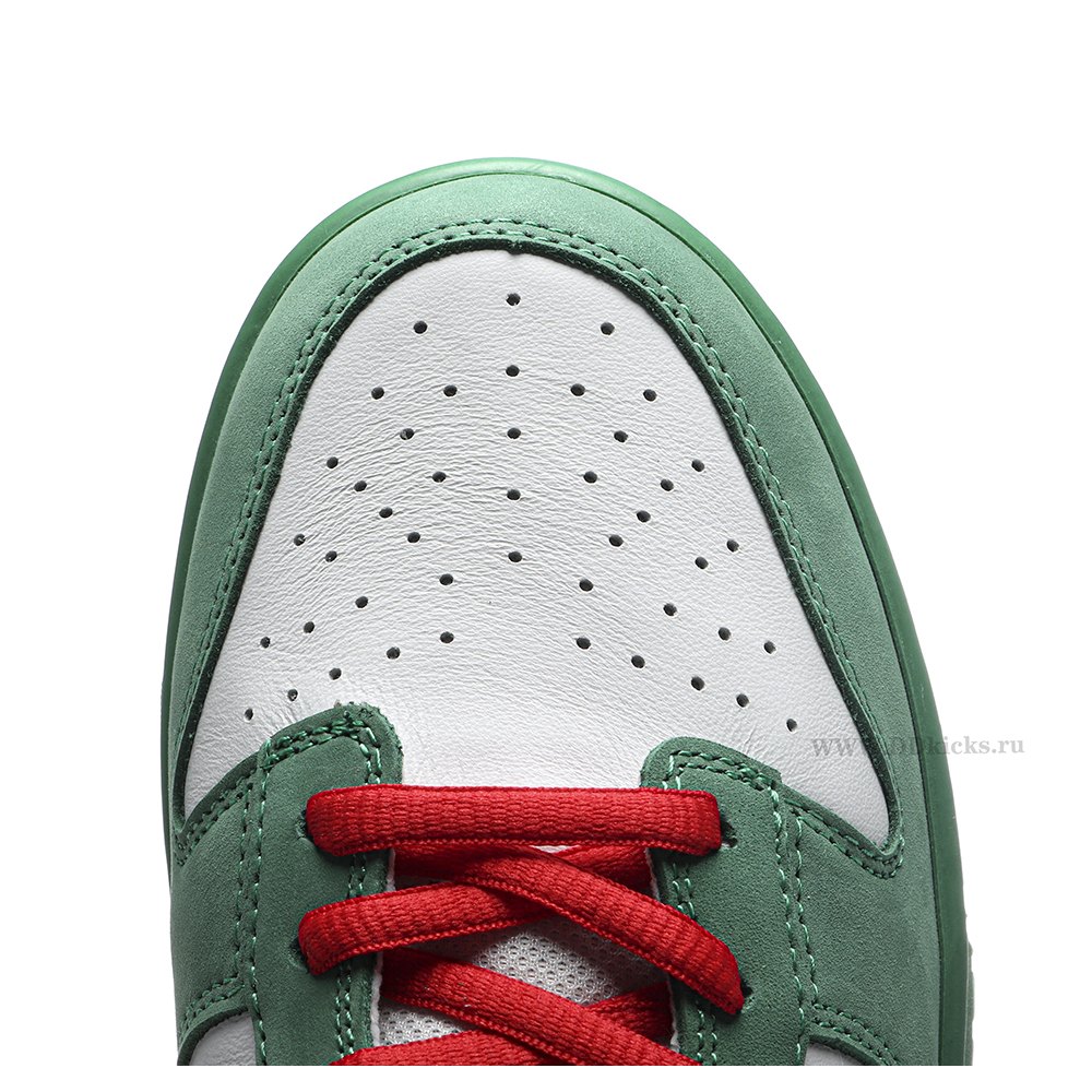 DD Nike SB Dunk Low Heineken