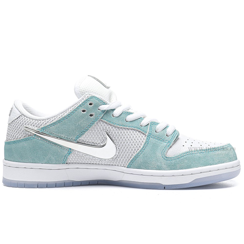 DD Nike SB Dunk Low April Skateboards