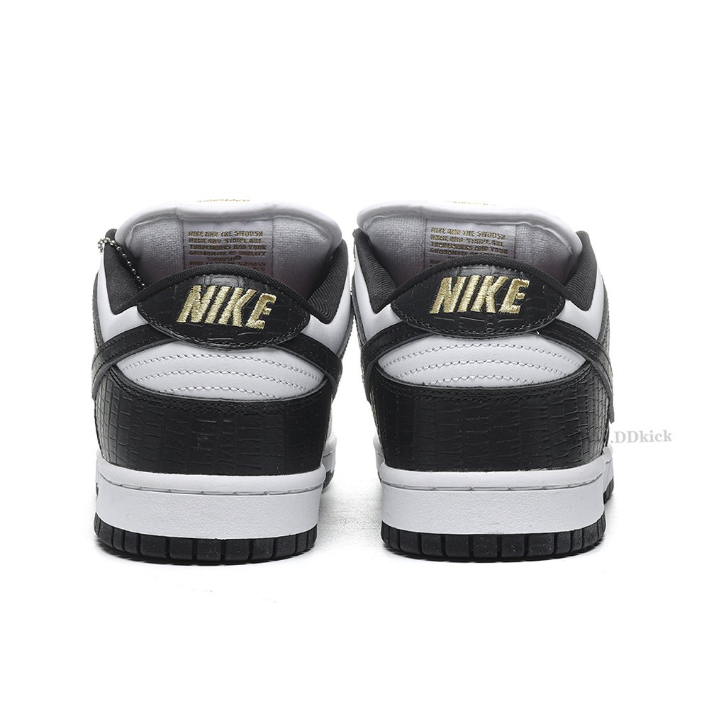 dd nike sb dunk low S*p*e stars black