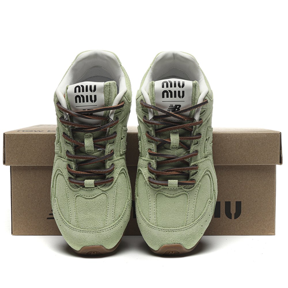 DD New Balance 530 SL Miu Miu Mint Green