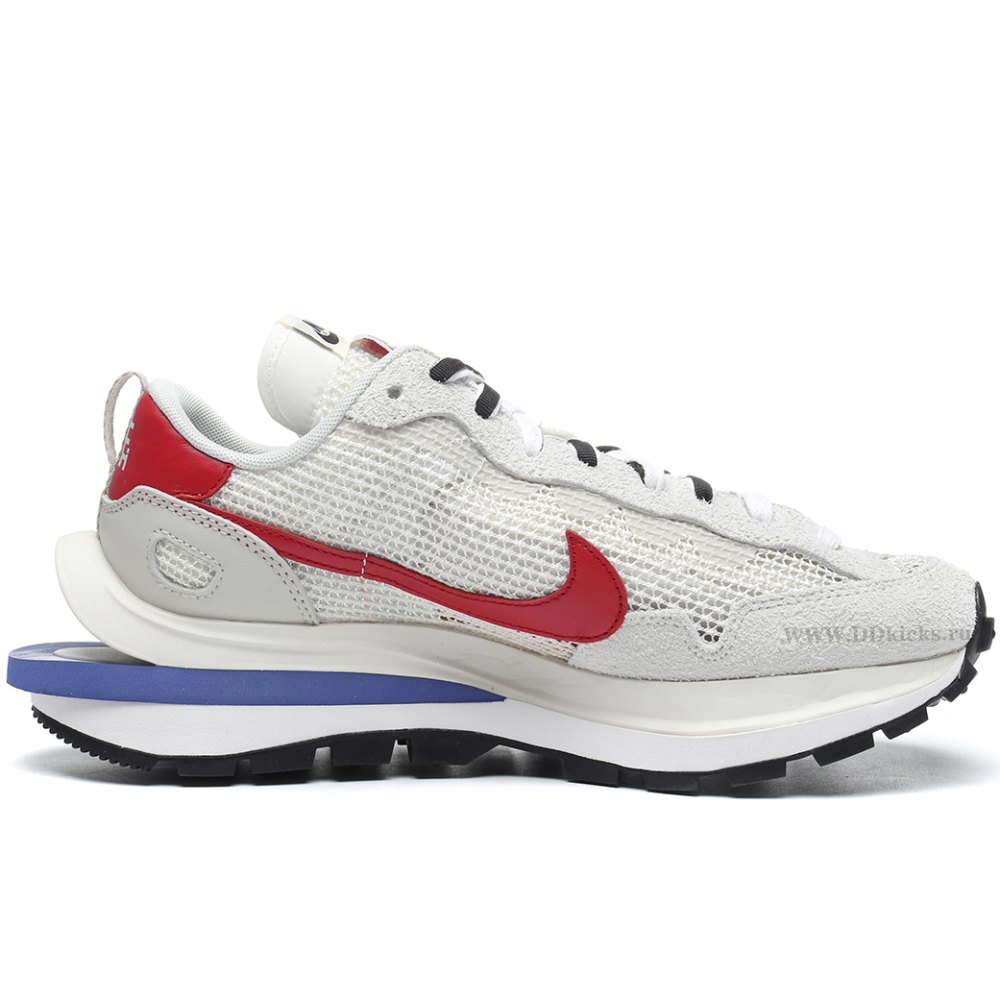 DD Nike Vaporwaffle sacai Sport Fuchsia Game Royal