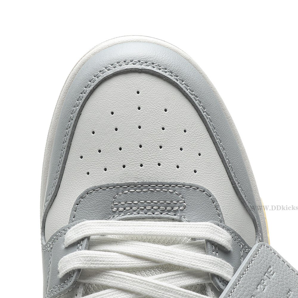 DD OFF-WHITE Out Of Office "OOO" Low Tops Grey White