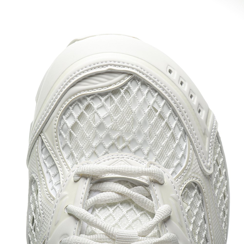 DD B0t*ega Ven*ta Orbit White