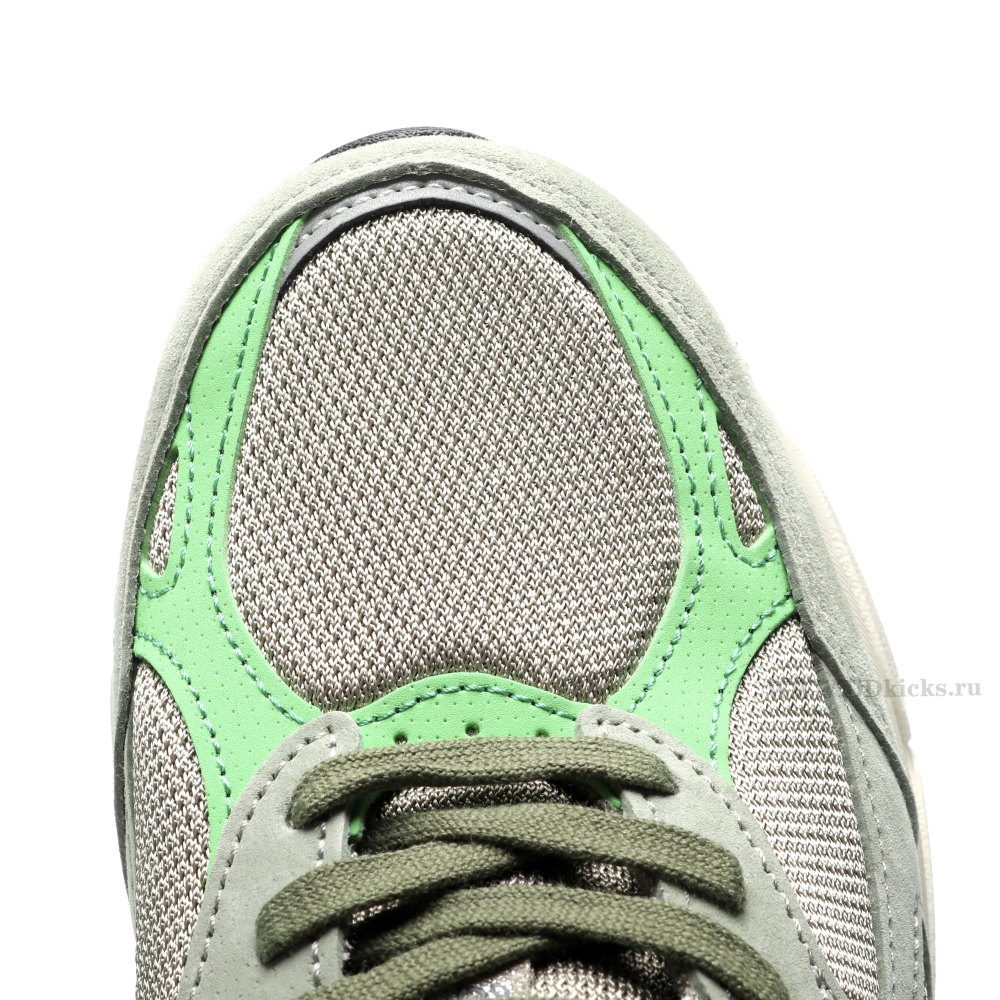 DD New Balance 990v3 MiUSA Patta Keep Your Family Close