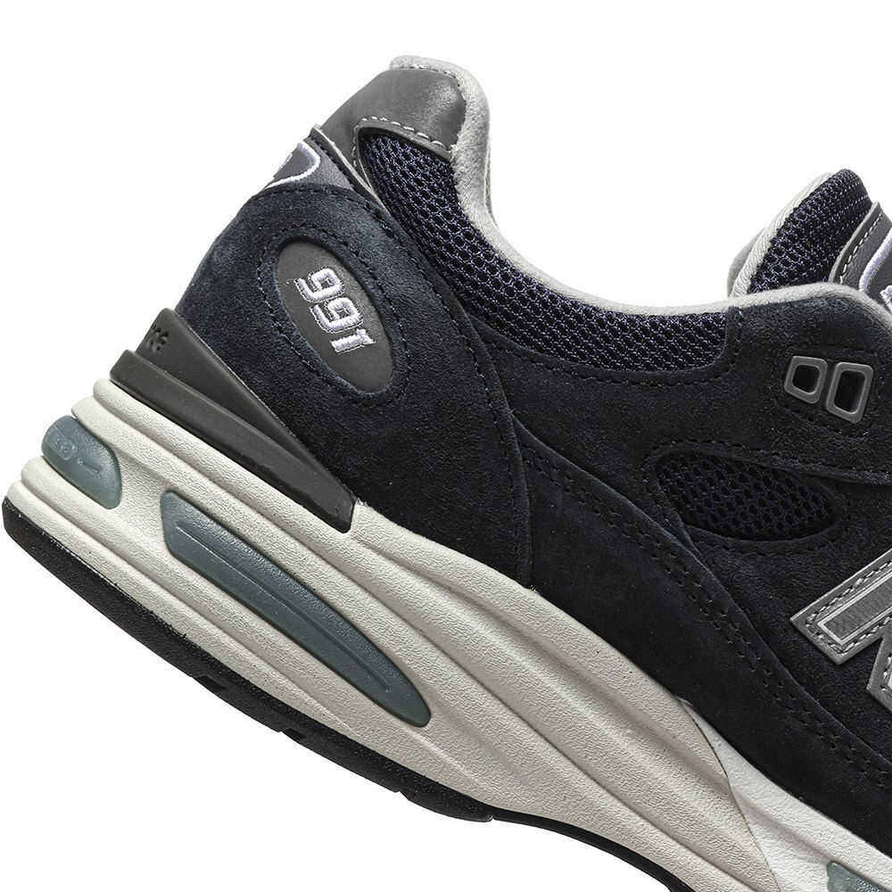 DD New Balance 991v2 MiUK Dark Navy