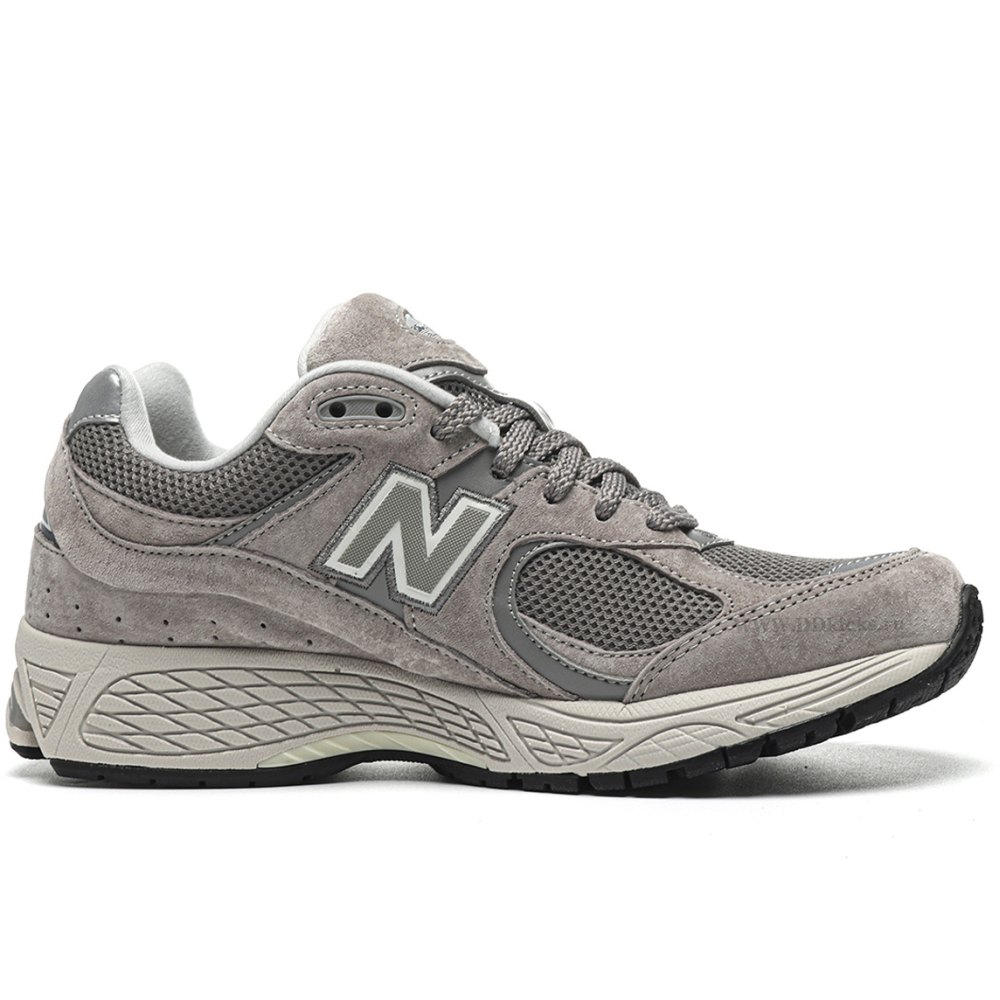 DD New Balance 2002R Marblehead Light Aluminum