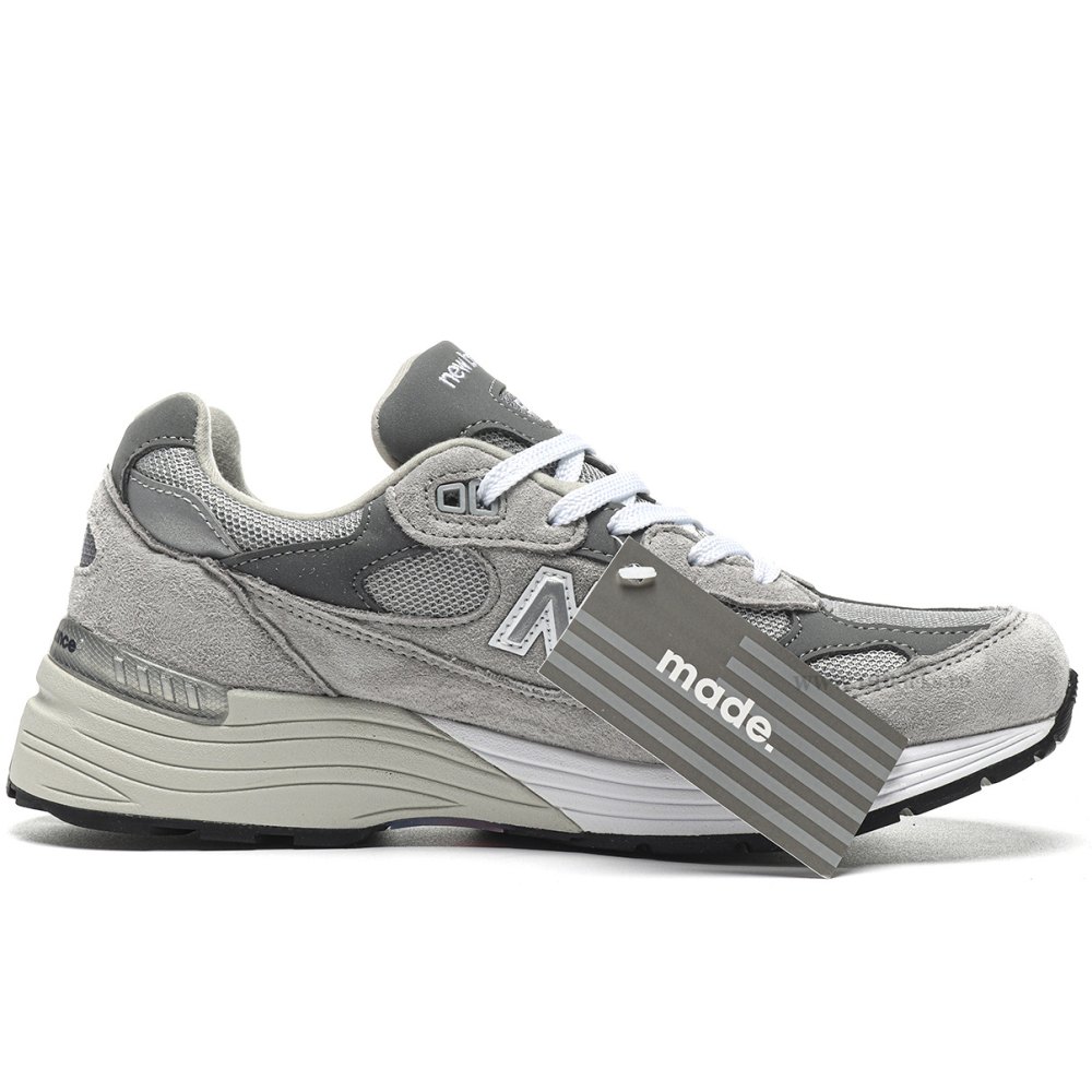 DD New Balance 992 Grey