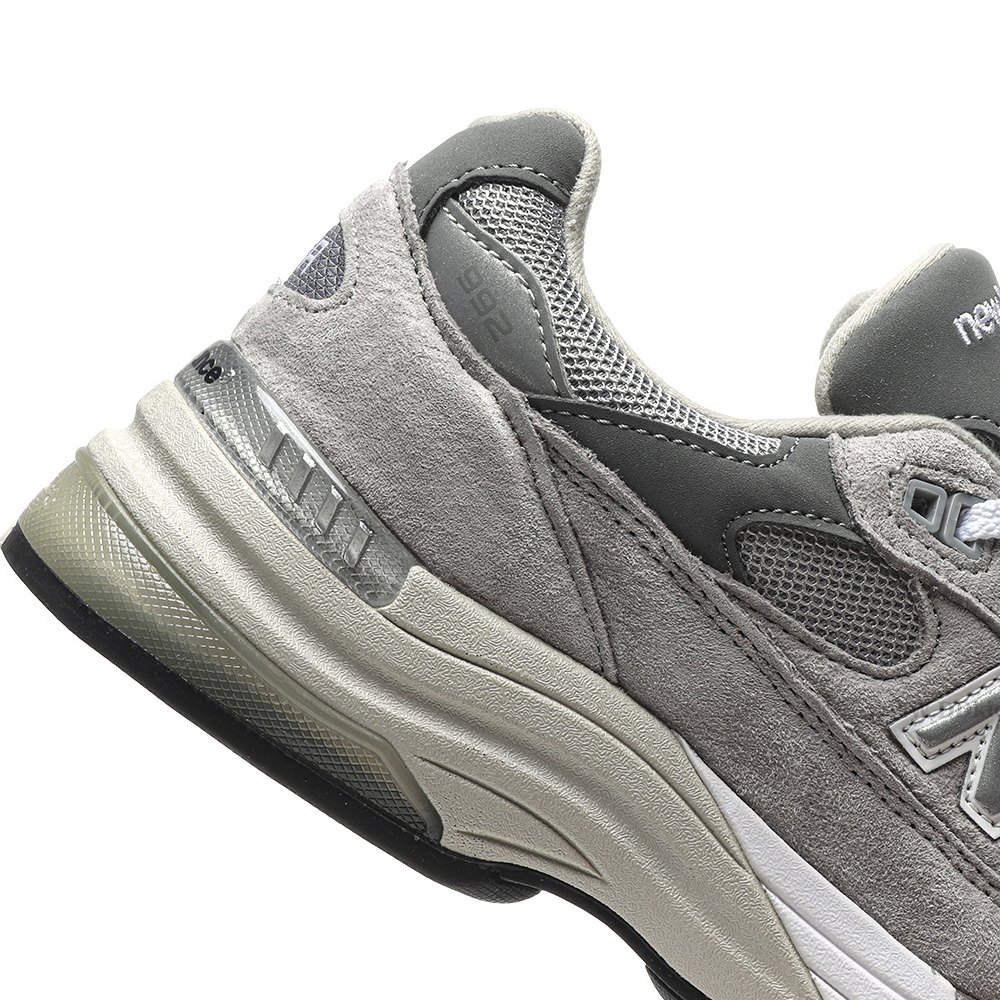 DD New Balance 992 Grey