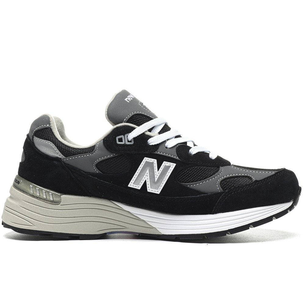 DD New Balance 992 Black Grey Suede