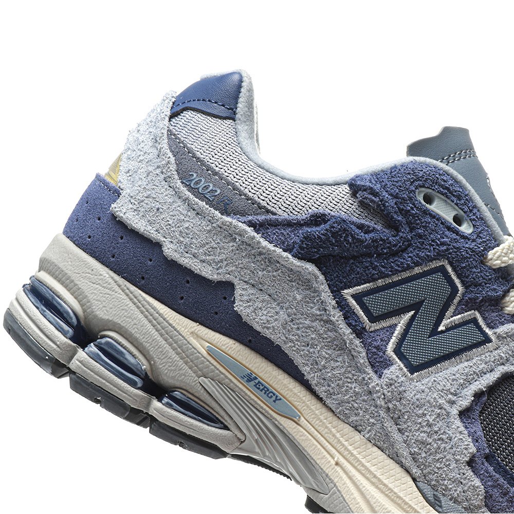 DD New Balance 2002R Protection Pack Light Arctic Grey Purple