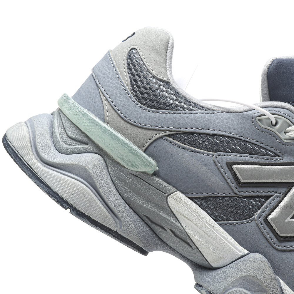 DD New Balance 9060 Grey Day (2023)