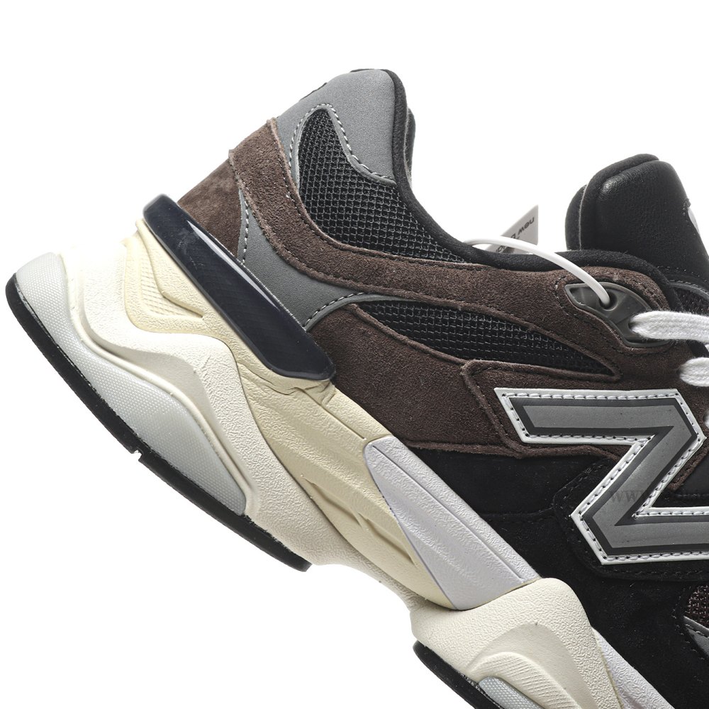 DD New Balance 9060 Brown Black