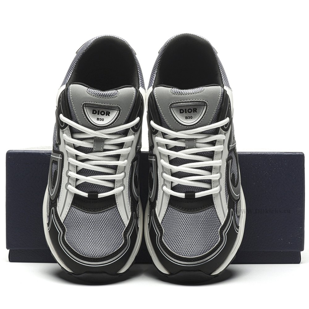 DD D10R B30 White Army Green