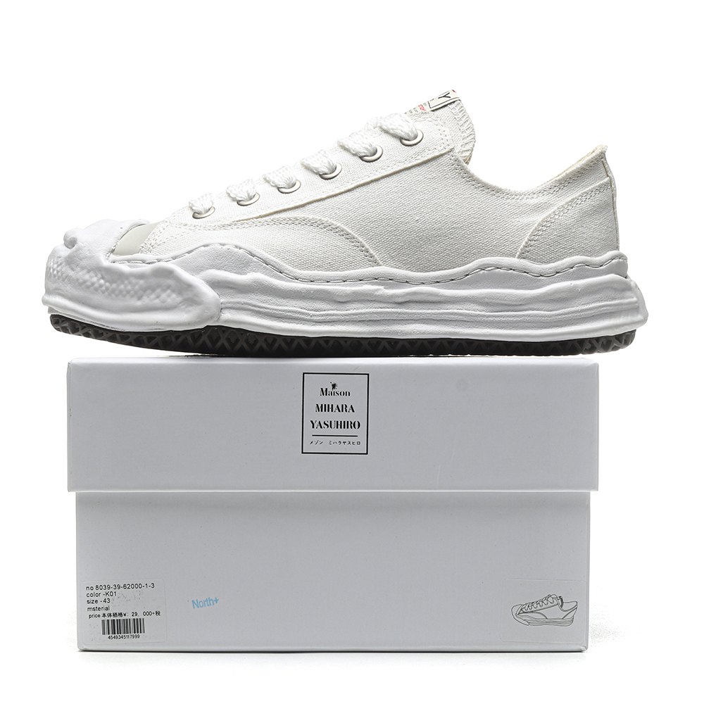 dd Ma*s*n mihara yasuhiro peterson og sole canvas low white