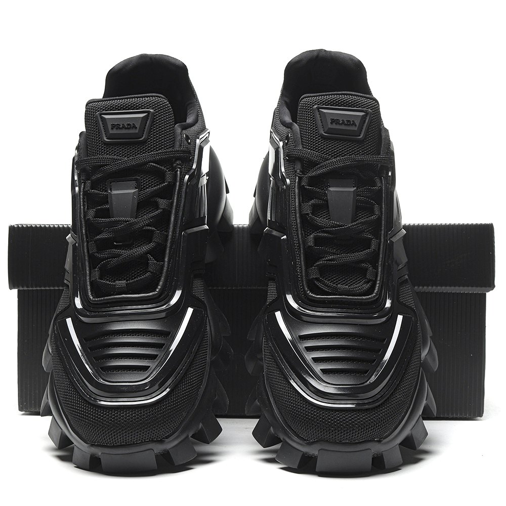 dd Pra*a cloudbust thunder black