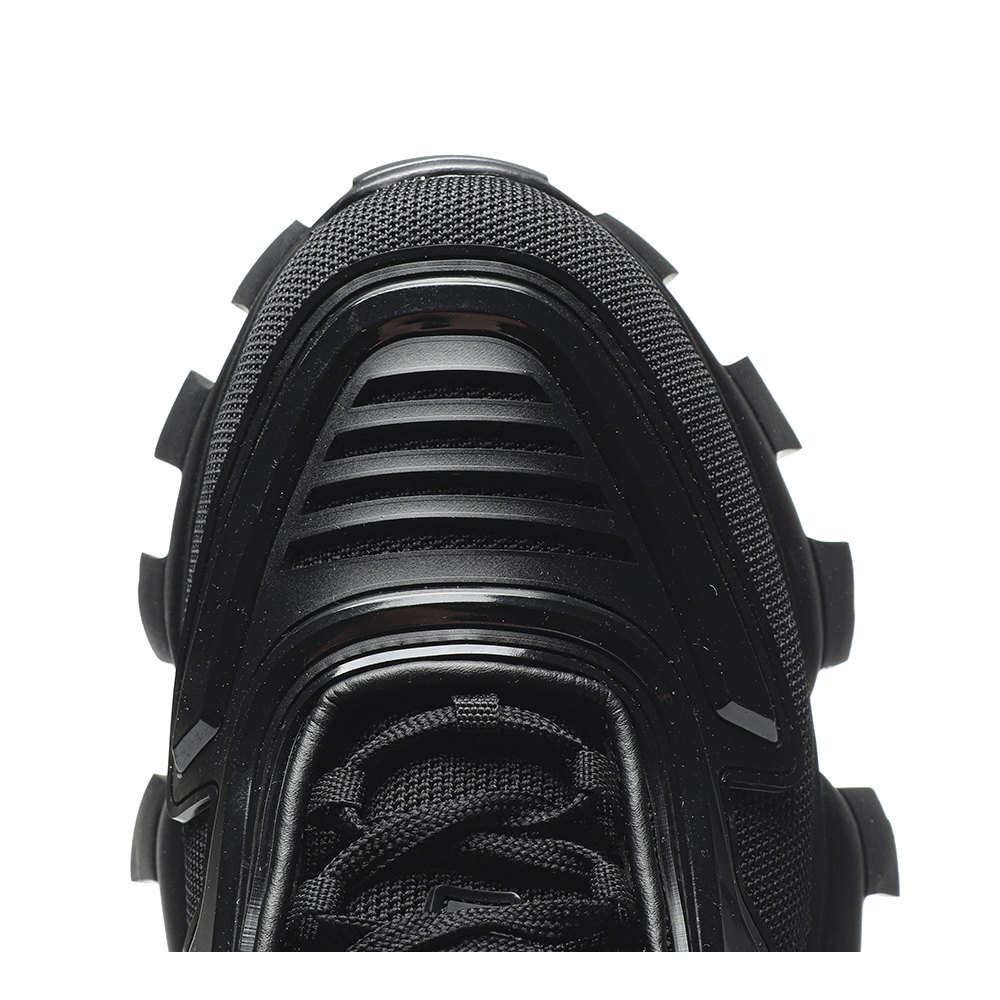 dd Pra*a cloudbust thunder black