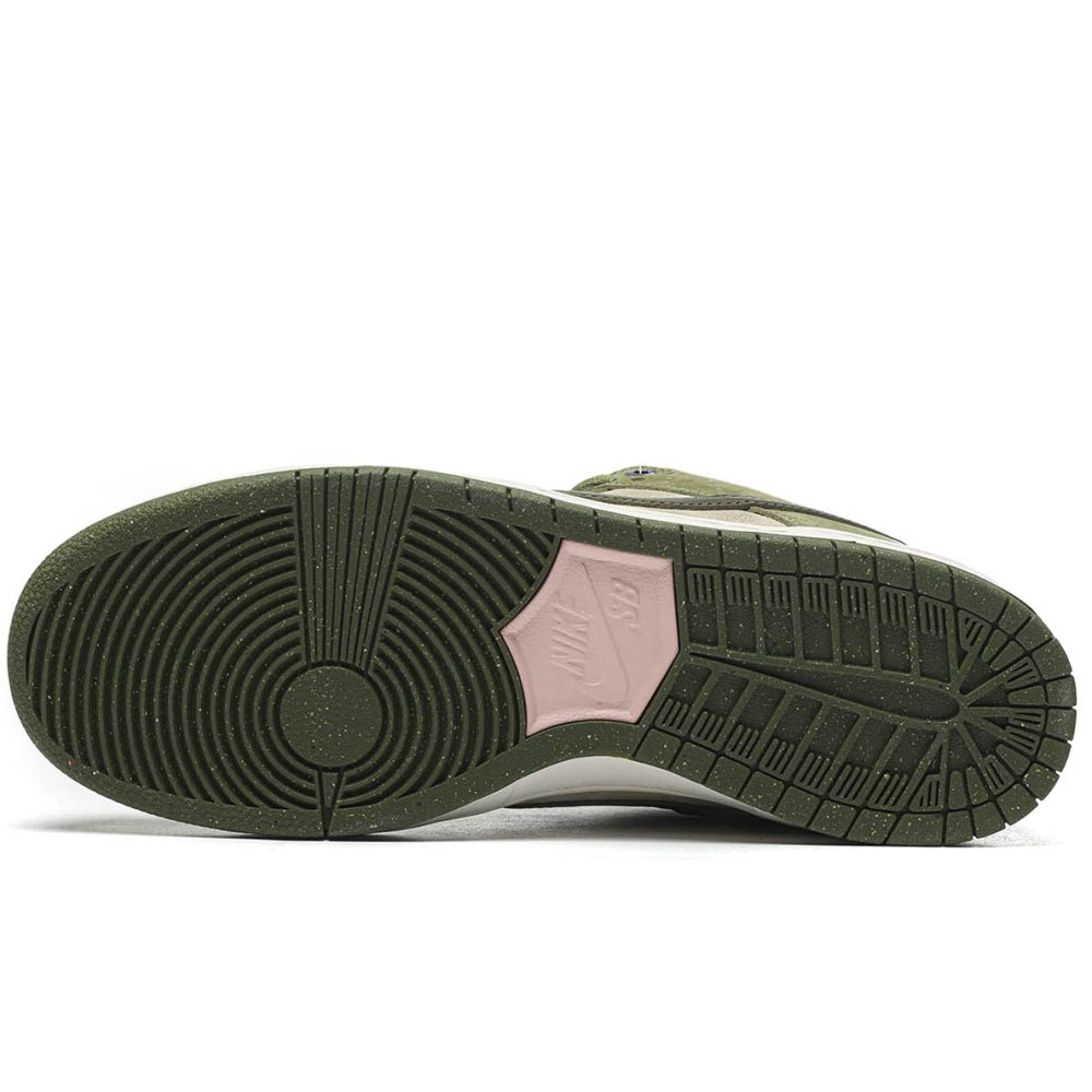 DD Nike SB Dunk Low Asparagus