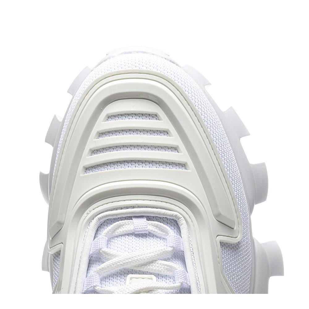 dd Pra*a cloudbust thunder white