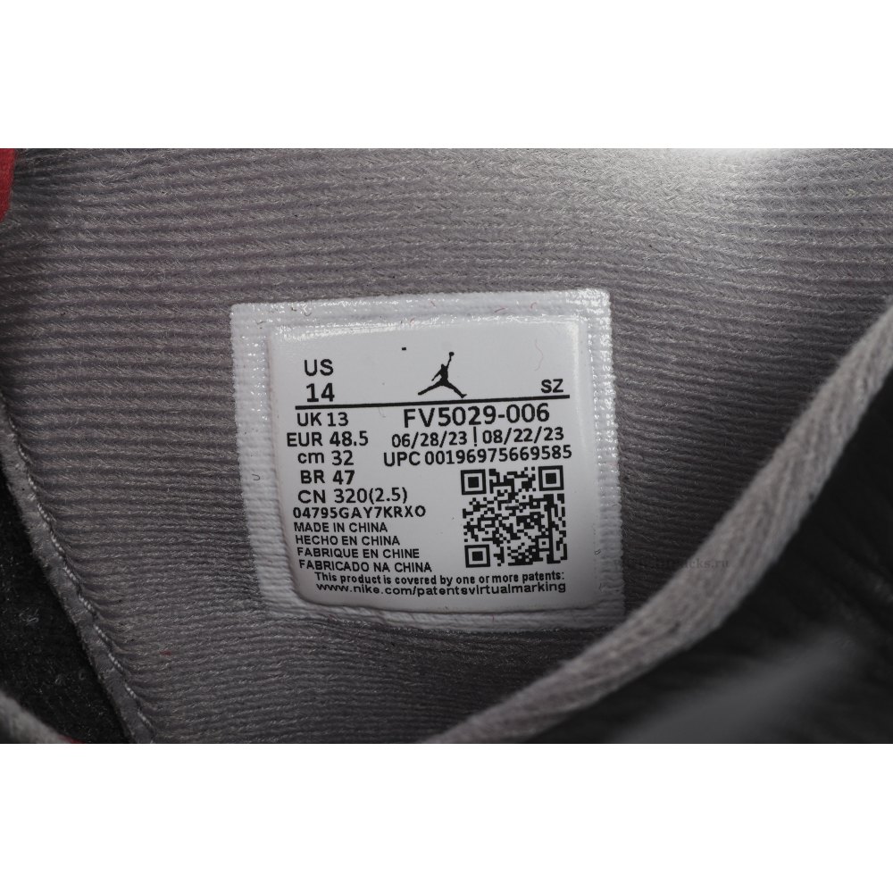 Size 14  Jordan 4 Retro Bred Reimagined